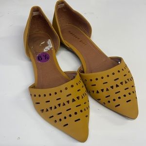 Yellow Madden Girl flats
